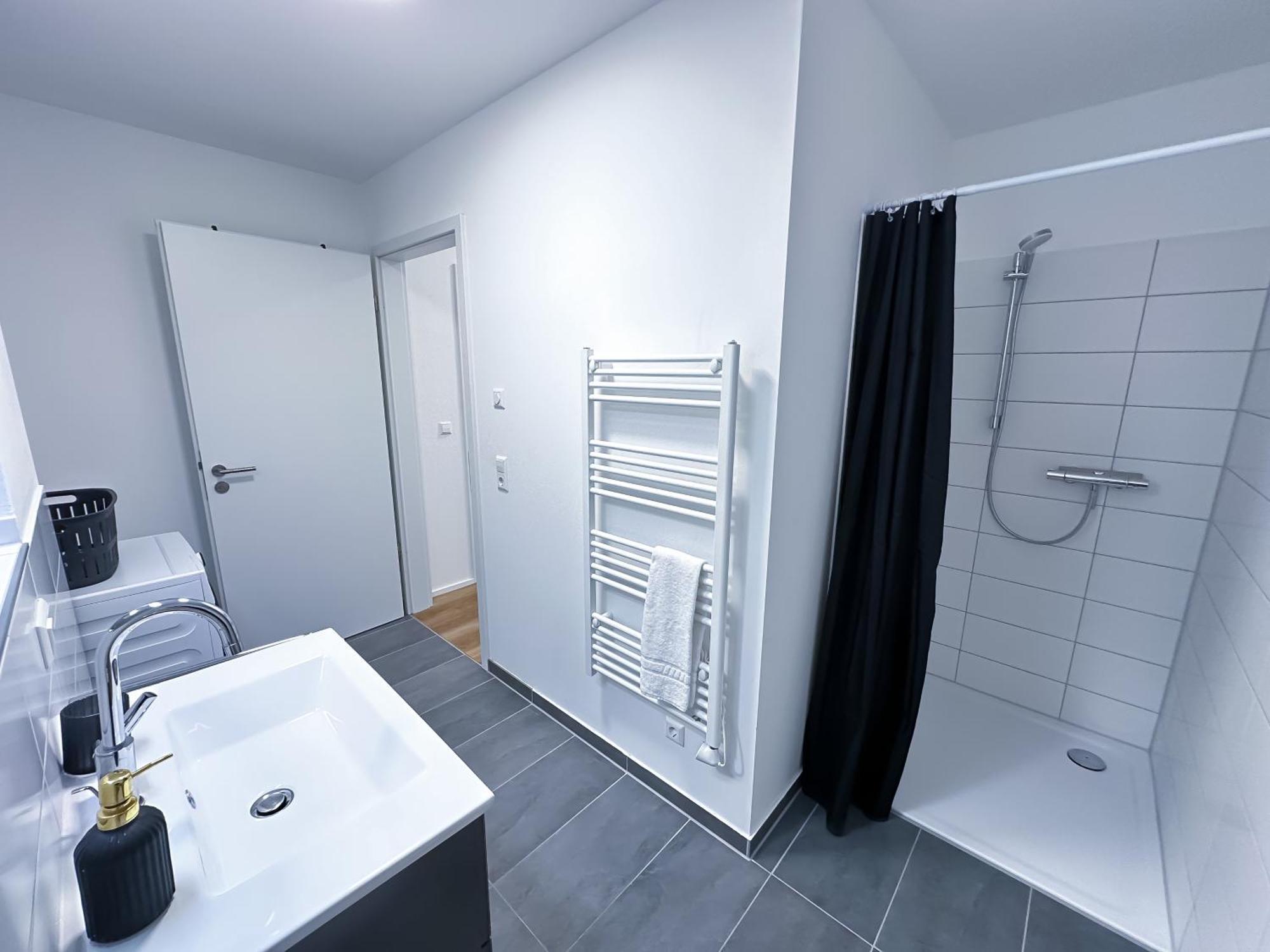 Suite4Me - Balkon I Kueche I Waschmaschine I Mainz-Kostheim Висбаден Экстерьер фото